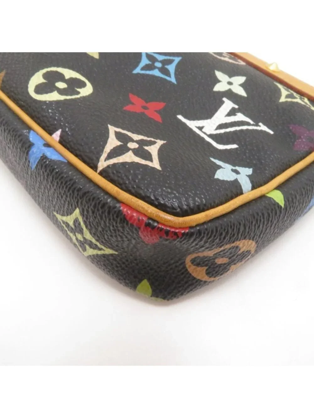 Louis Vuitton Pochette Accessoires Multicolor Noir Handbag Monogram